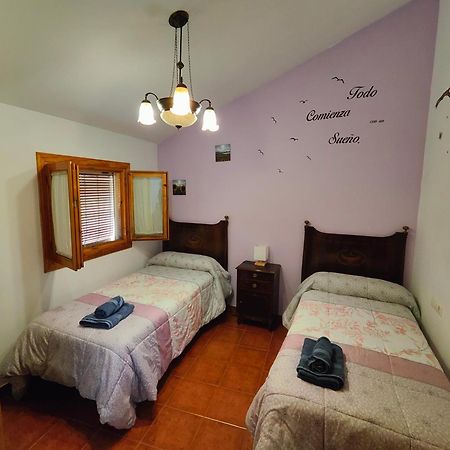 Casa Rural El Caideron Ambel Exterior photo